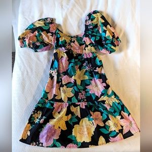 Billabong puff sleeve floral print mini dress